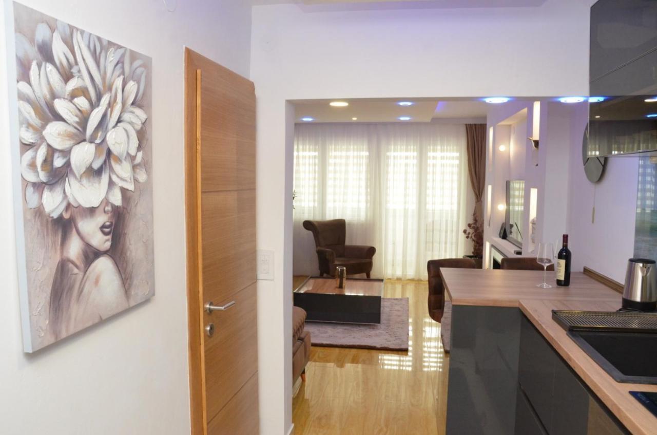 Apartamento Centar 5 Star Kraljevo Exterior foto